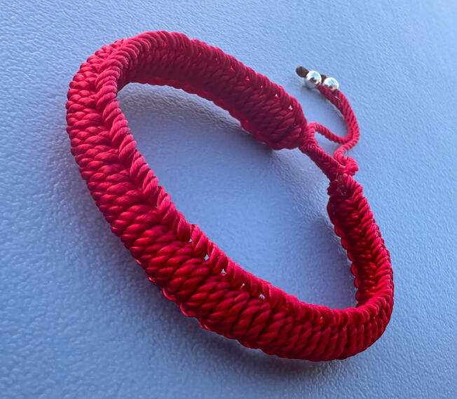 Red Horsetail Ties (Great for kickers!)